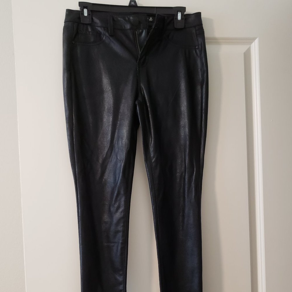 Shiny Tinseltown high-waisted pant size 9